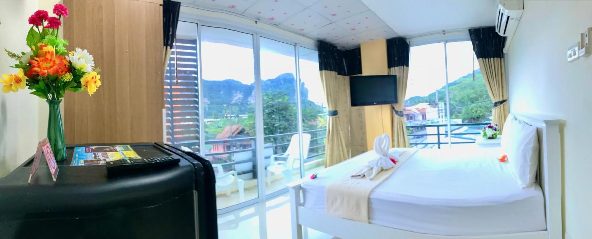 J Apartment Ao Nang Exterior photo