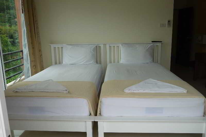 J Apartment Ao Nang Exterior photo
