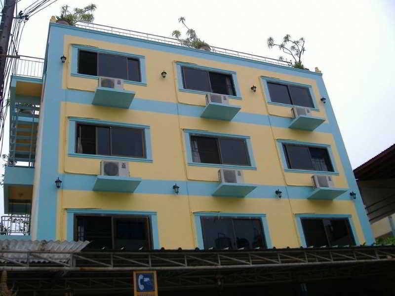 J Apartment Ao Nang Exterior photo
