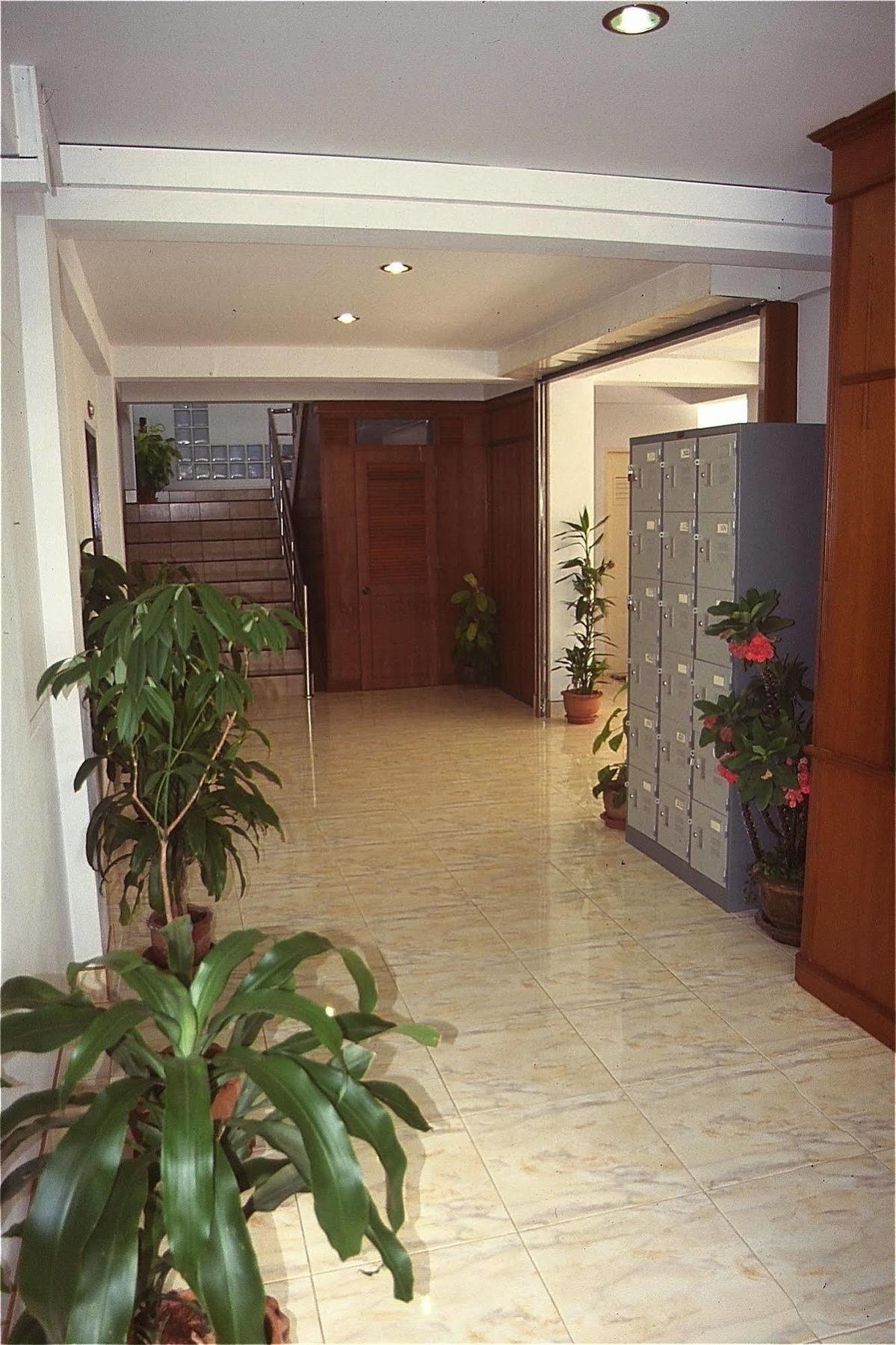 J Apartment Ao Nang Exterior photo